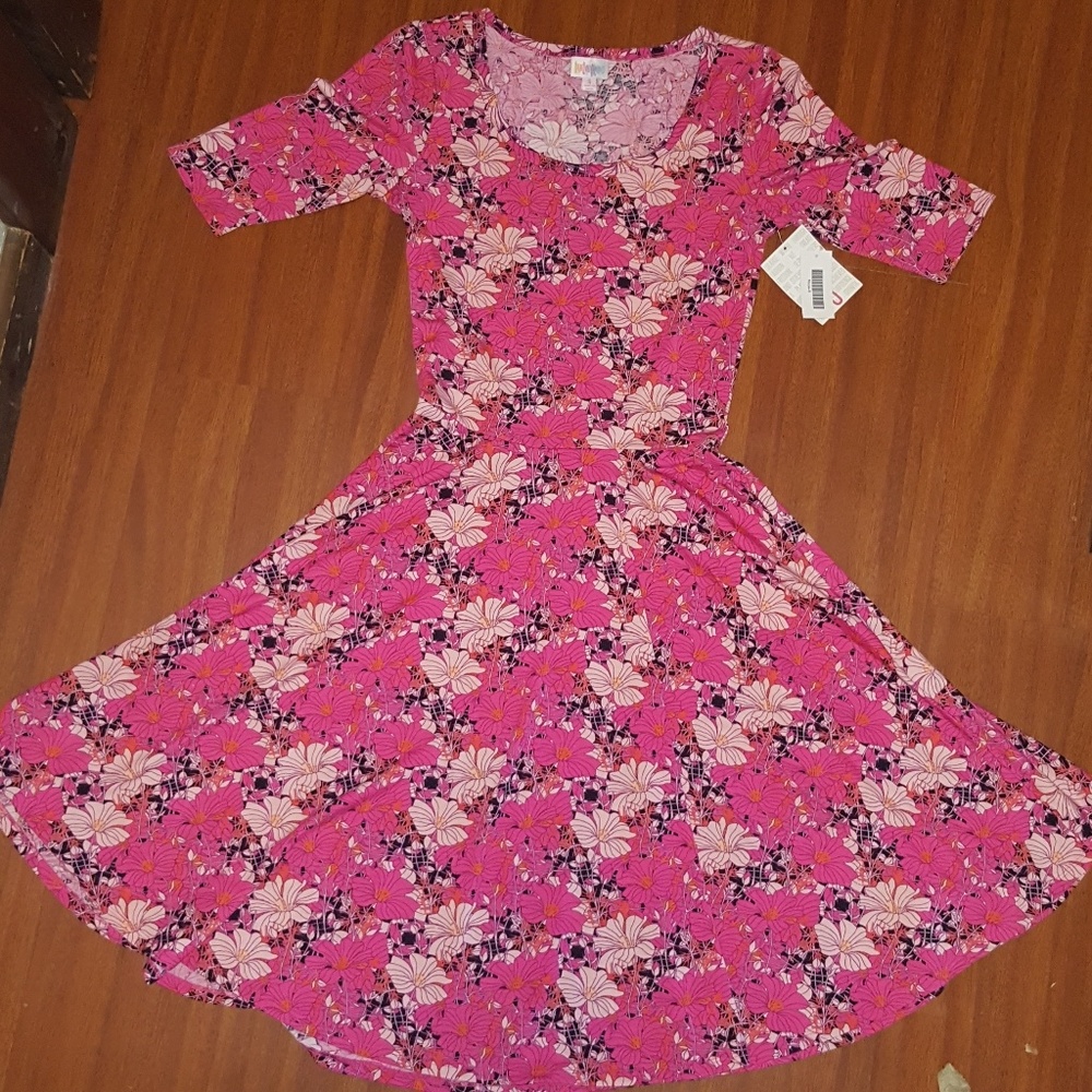 LulaRoe Nicole